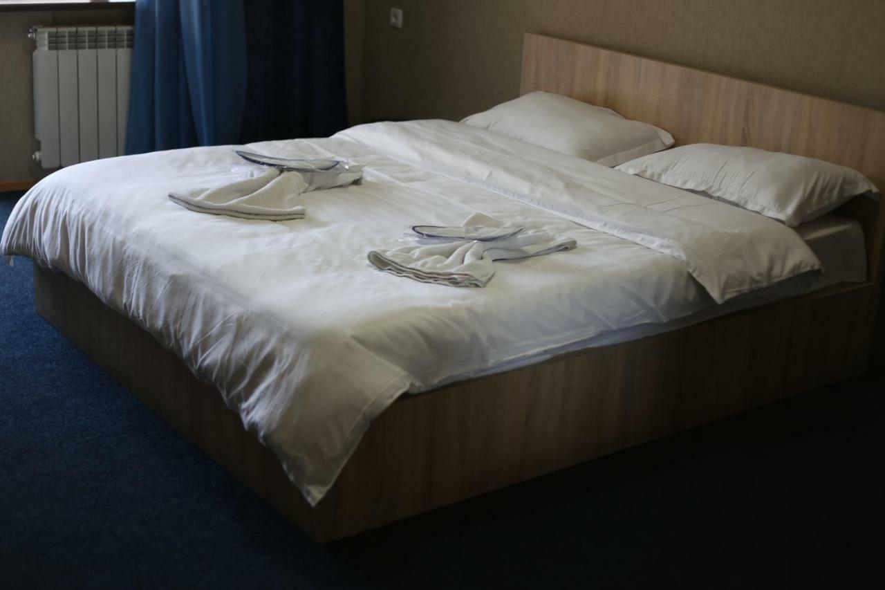 7 Star Bed and Breakfast Τυφλίδα Εξωτερικό φωτογραφία
