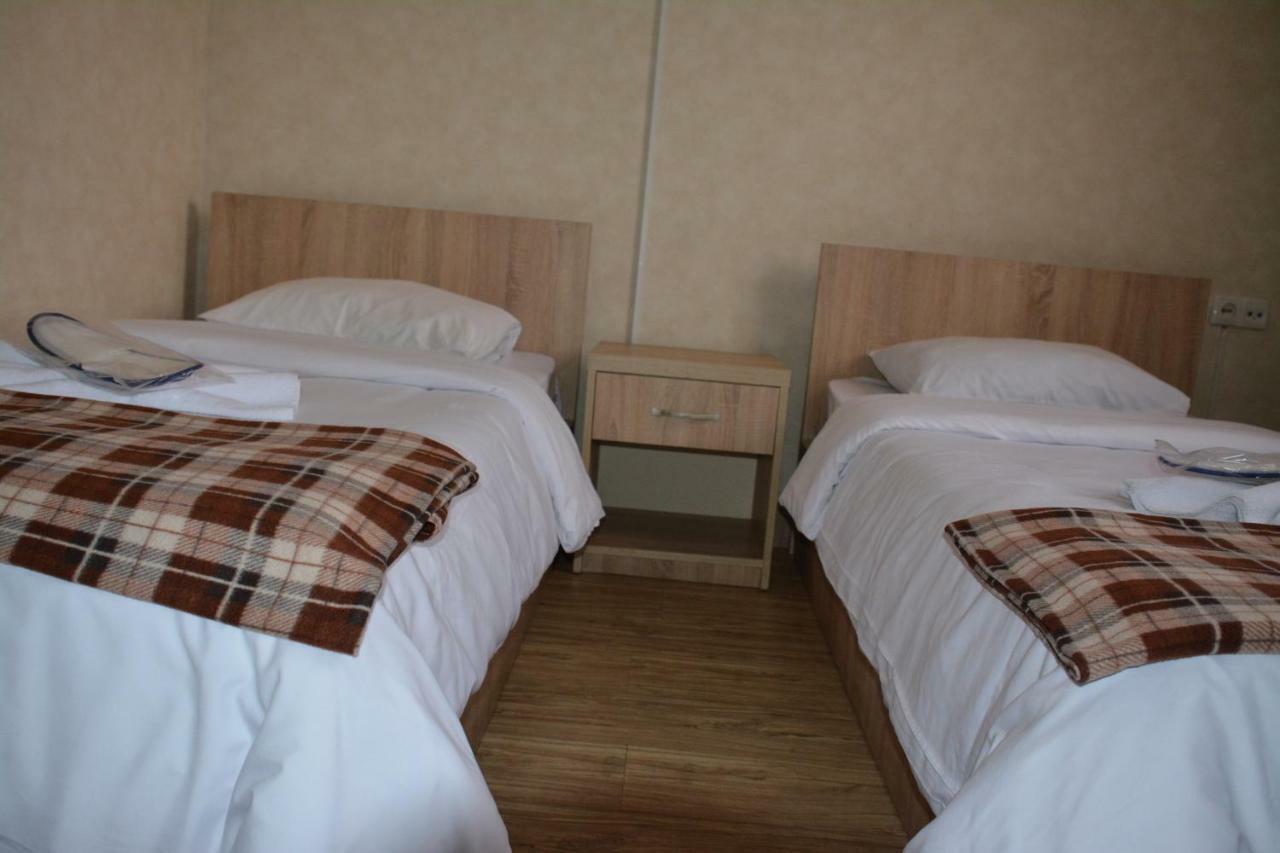 7 Star Bed and Breakfast Τυφλίδα Εξωτερικό φωτογραφία