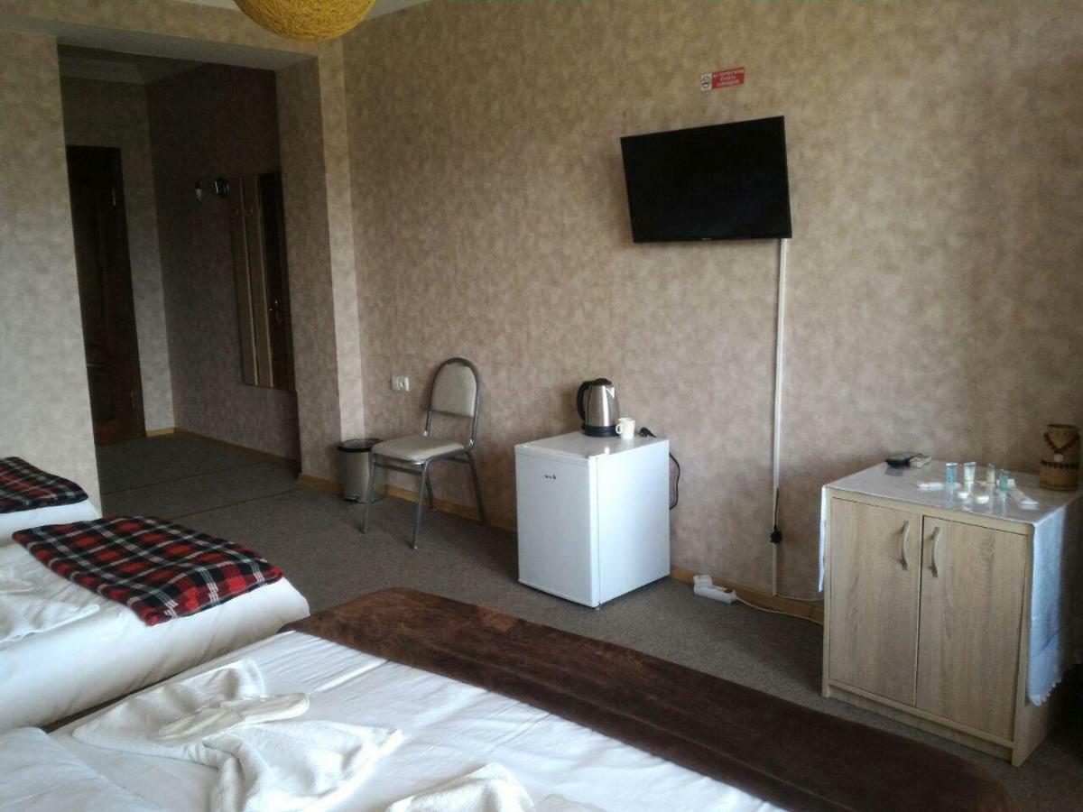 7 Star Bed and Breakfast Τυφλίδα Εξωτερικό φωτογραφία