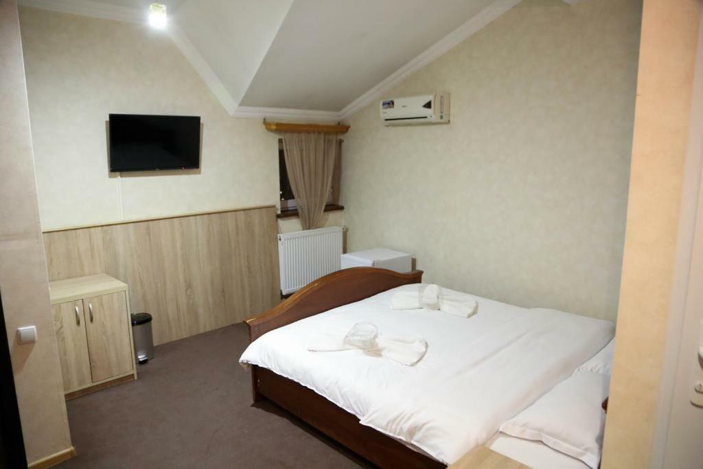 7 Star Bed and Breakfast Τυφλίδα Εξωτερικό φωτογραφία