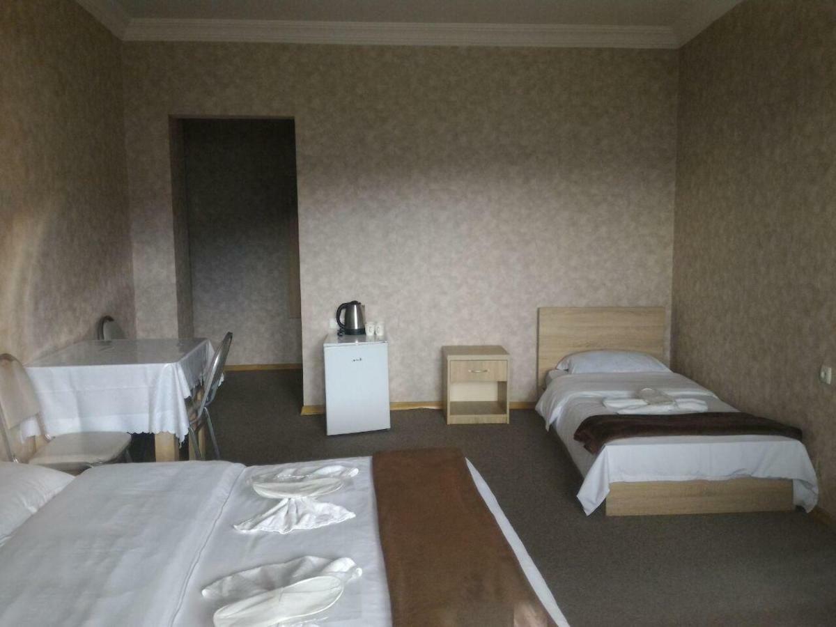 7 Star Bed and Breakfast Τυφλίδα Εξωτερικό φωτογραφία